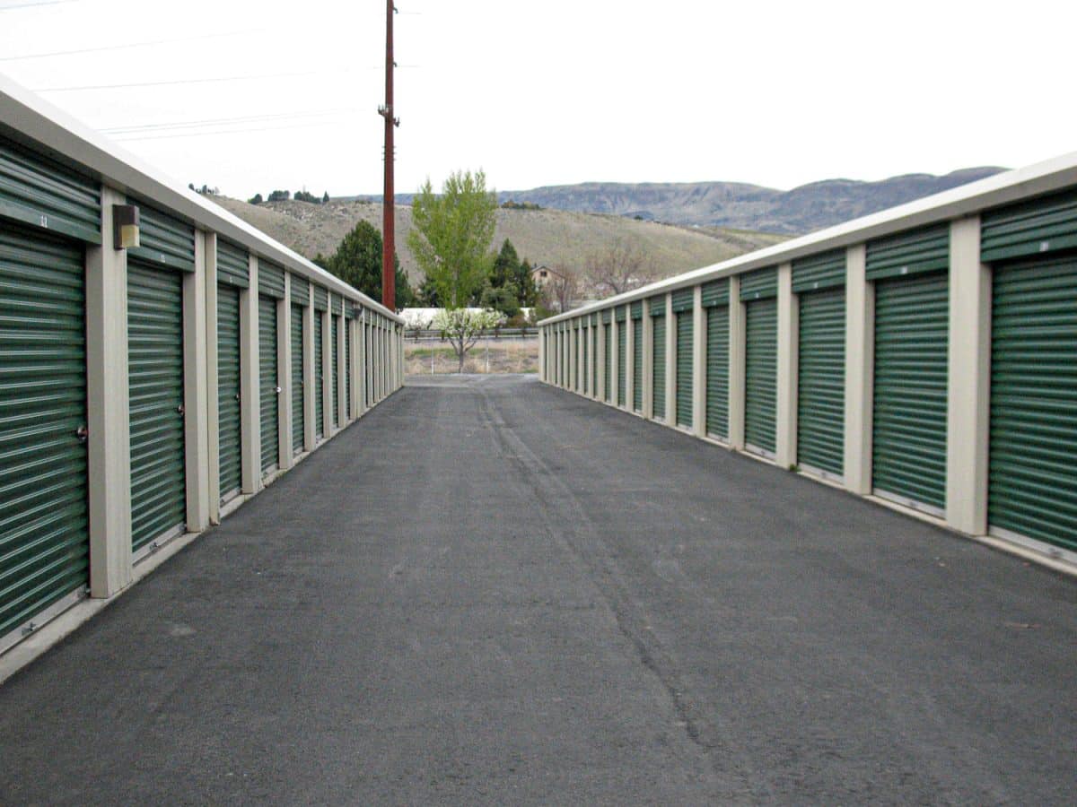 About EZ Access Storage EZ Access Storage