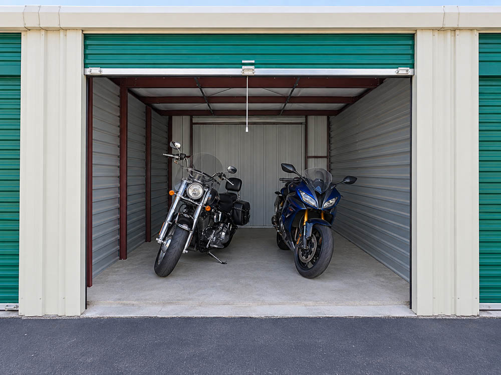10×10-motorcycle-storage